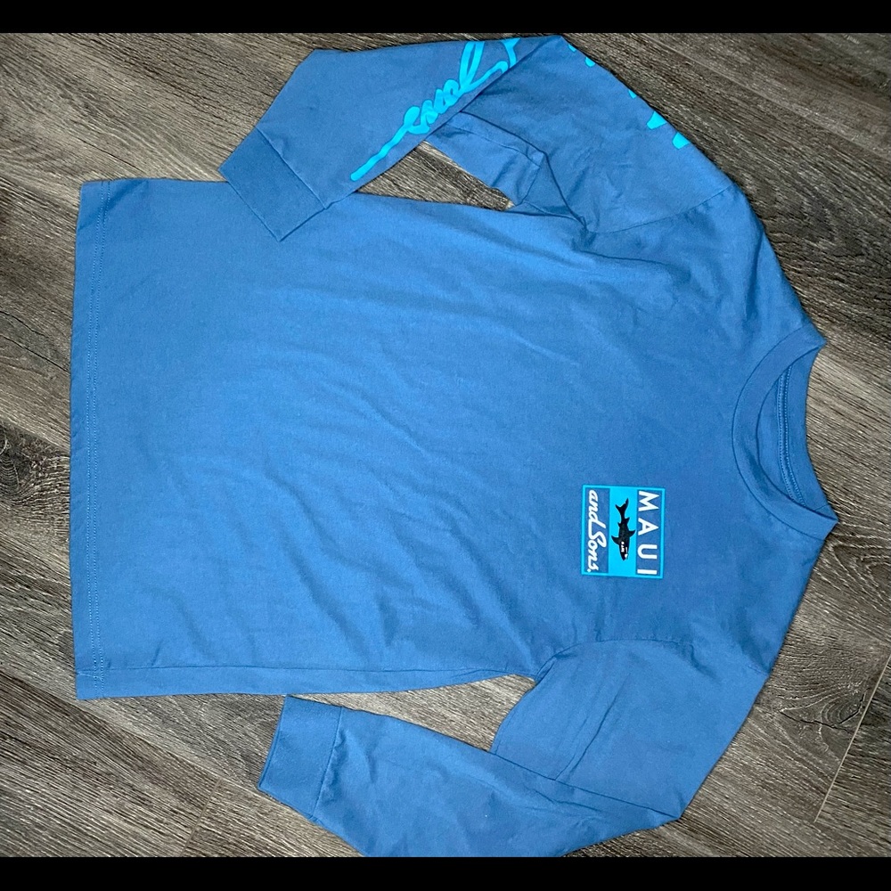 Maui and Sons Long Sleeve Shirt